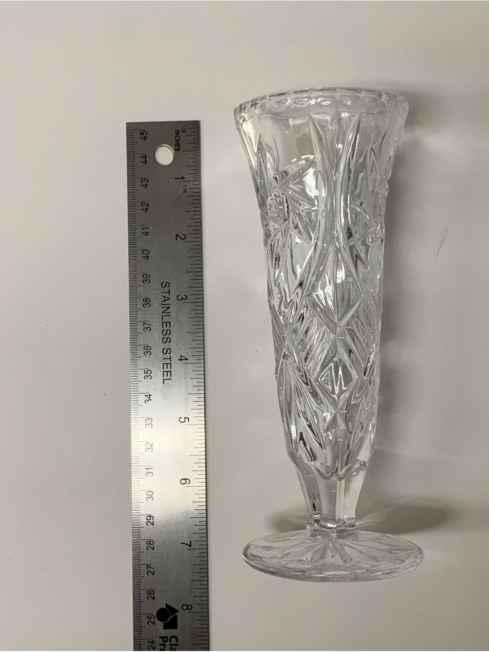 Bohemia Crystal Footed Pinwheel Pattern Bud Vase 24% Lead Crystal Czech 7" H - Picture 2 of 6